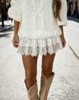 🌸Chic Pleated Lace Trim Mini Skirt